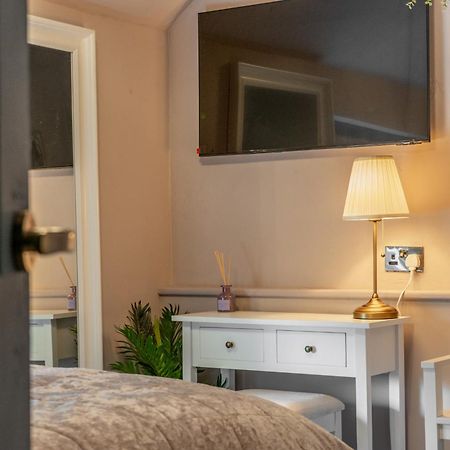 The Saddlers Apartment ยอร์ค ภายนอก รูปภาพ