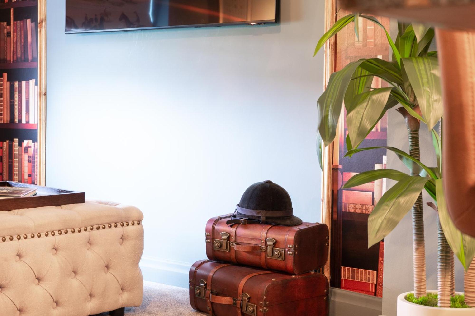 The Saddlers Apartment ยอร์ค ภายนอก รูปภาพ